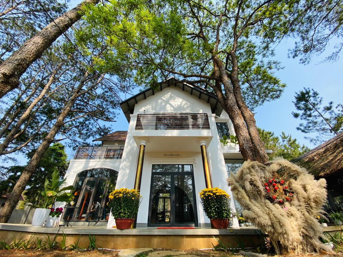 S'Nghe Homestay Mang Den Kon Von Kla Exterior photo